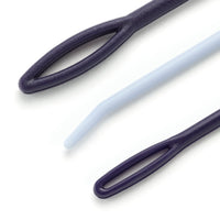Wool needles plastic assorted