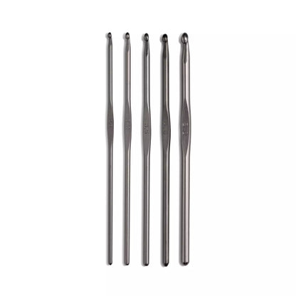 Crochet hooks for wool set with guide plate, 14cm, 2.50 - 5.00mm