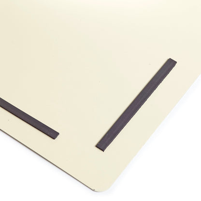 Magnet board