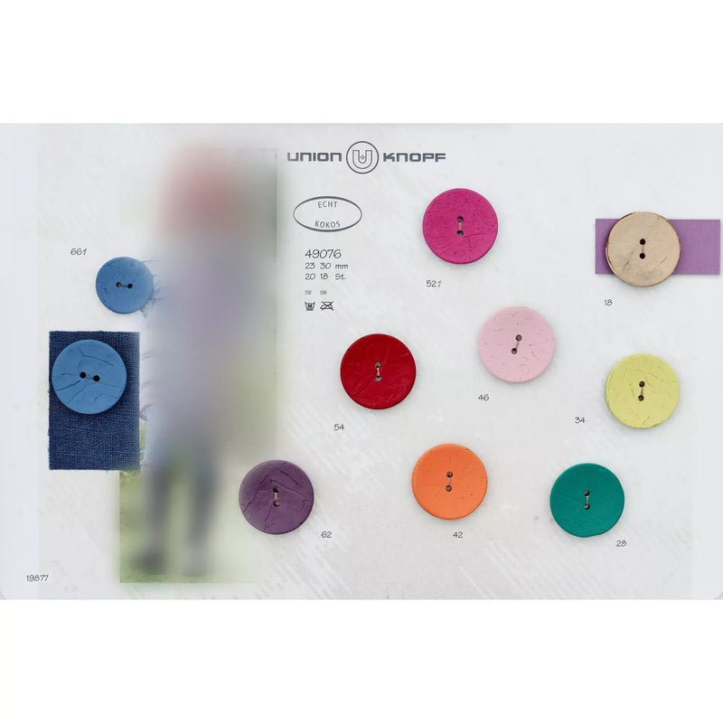 Coconut two-hole button 23mm(20pcs),30mm(18pcs)