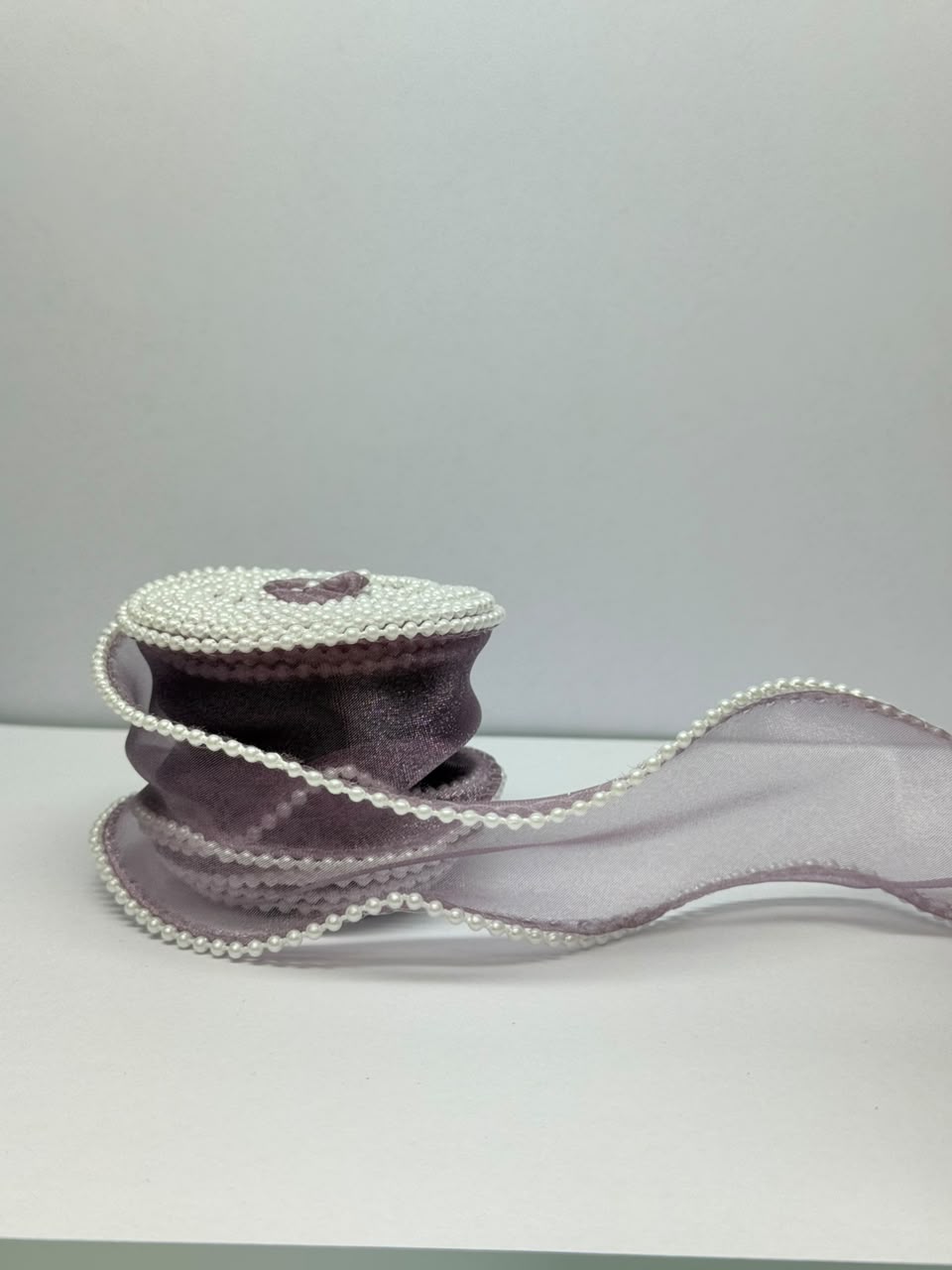 Pearl Edge Organza Ribbon – 4 cm | 5 Yards