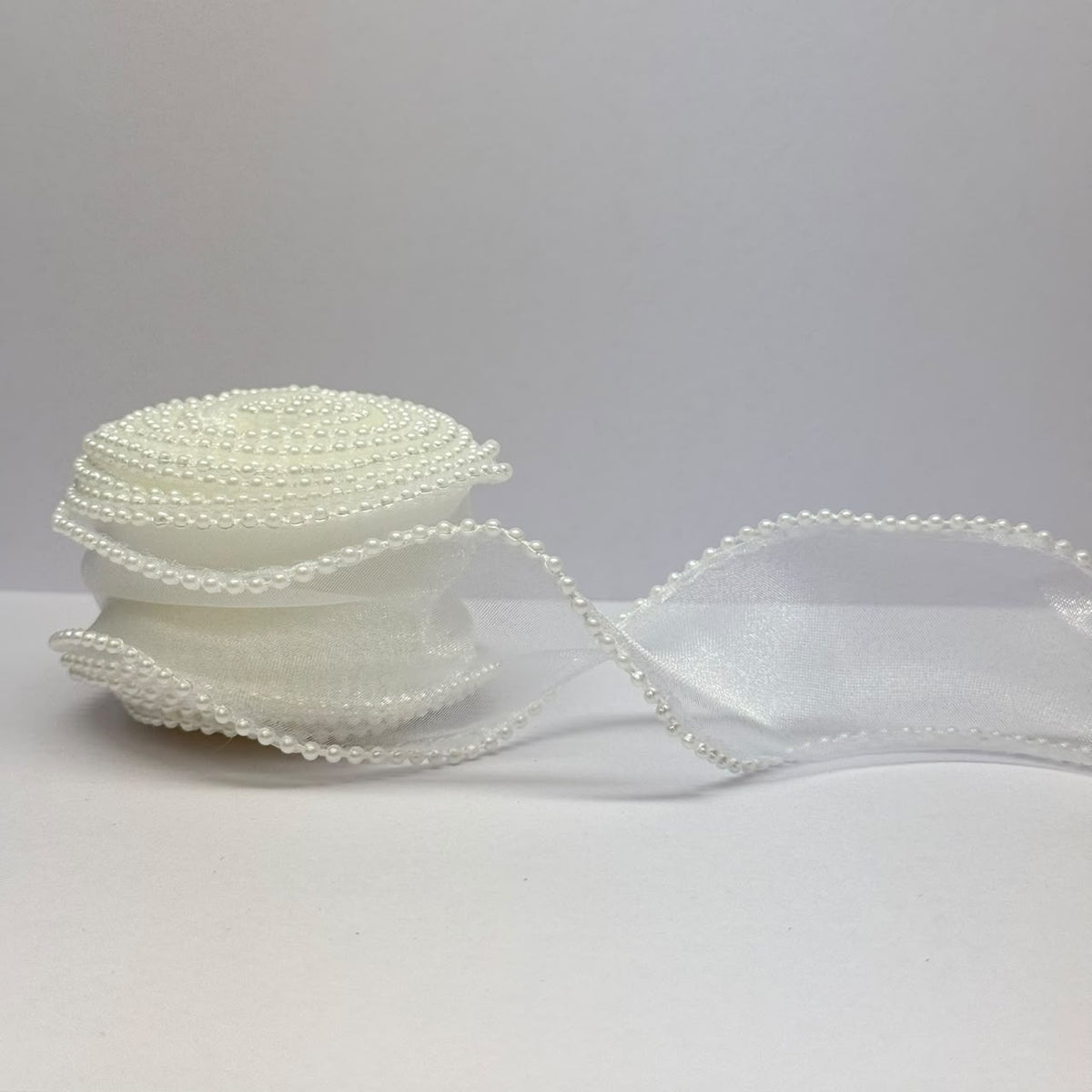 Pearl Edge Organza Ribbon – 4 cm | 5 Yards